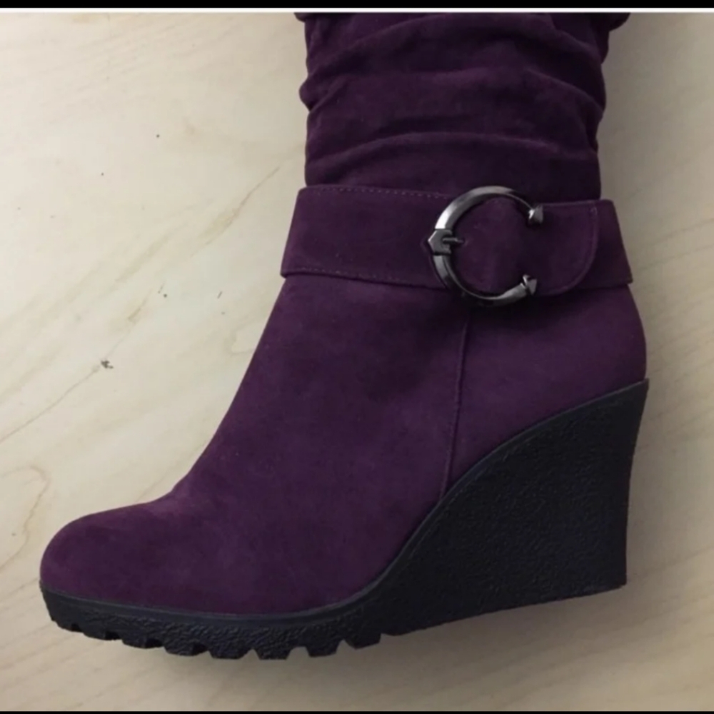 Women’s Purple Suede Wedge Boots - Picture 2 of 5
